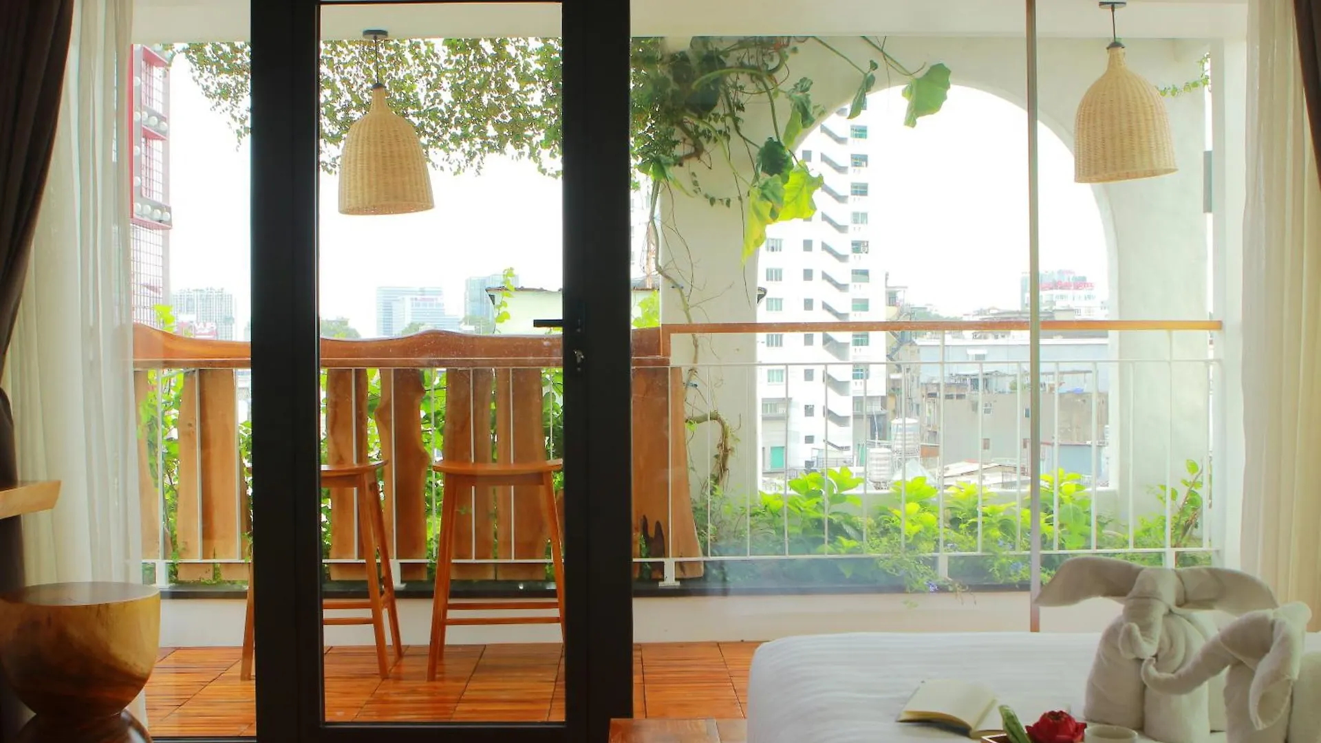Duc Vuong Saigon Hotel - Bui Vien Ho Chi Minh City