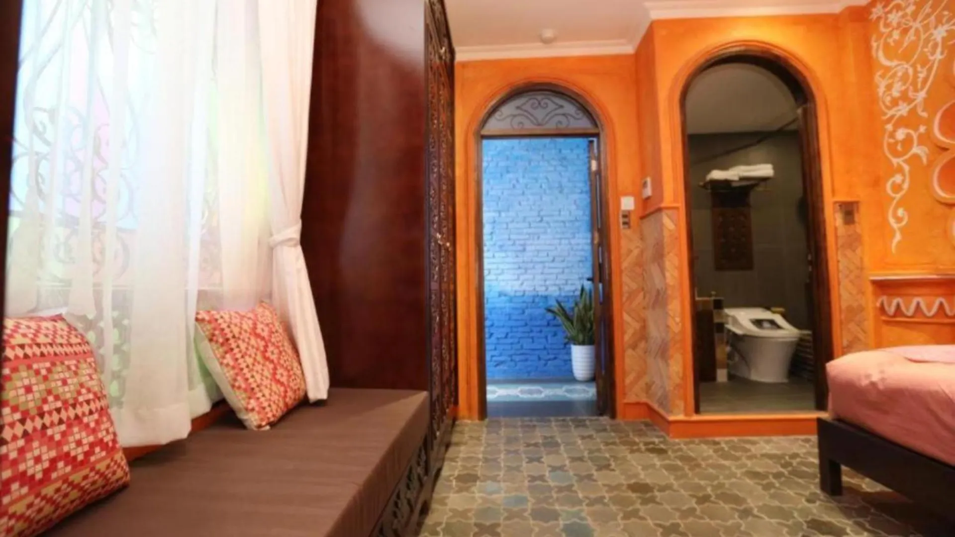 Duc Vuong Saigon Hotel - Bui Vien Ho Chi Minh City